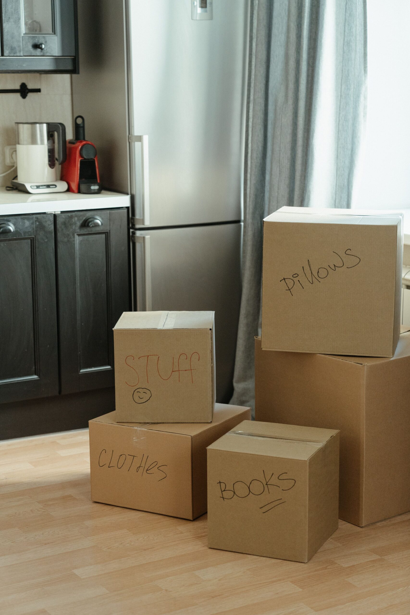 Packing Services vs. DIY Packing: What’s Worth It for a North York or Etobicoke Move